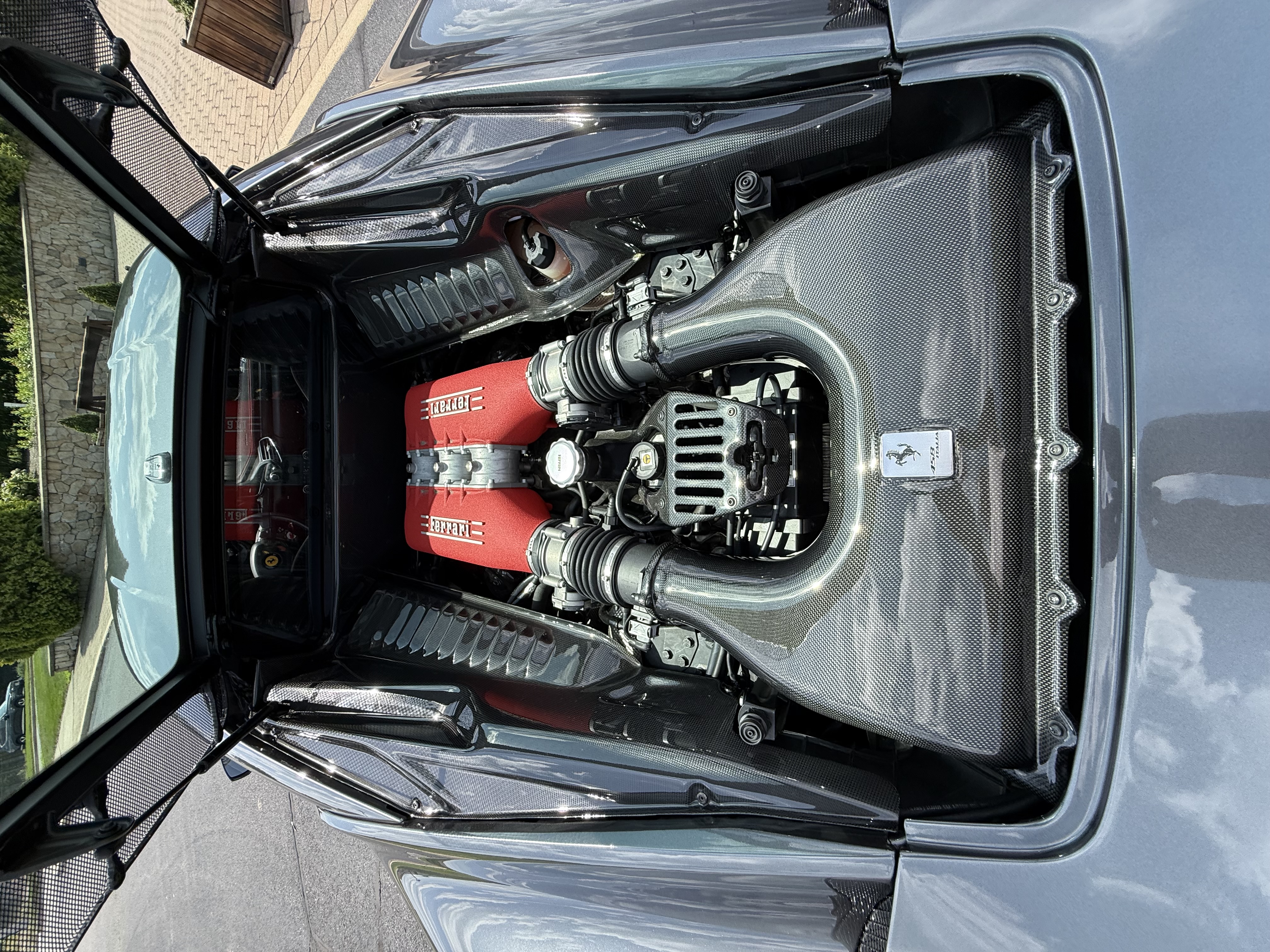 Used 2011 Ferrari 458 Italia Coupe RWD image 10