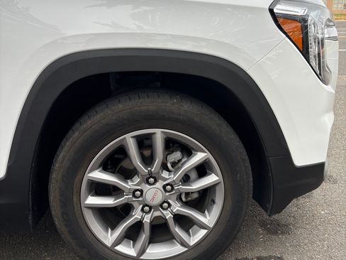 Used 2022 GMC Terrain SLT AWD/4WD image 9