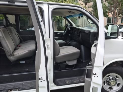 Used 2013 Chevrolet Express 3500 LT w/ LT Preferred Equipment Group image 11