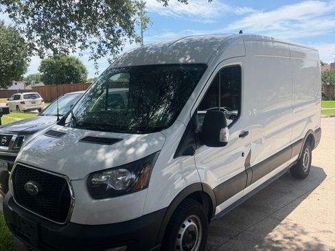 Used 2022 Ford Transit 250 Medium Roof w/ Interior Upgrade Package RWD image 2