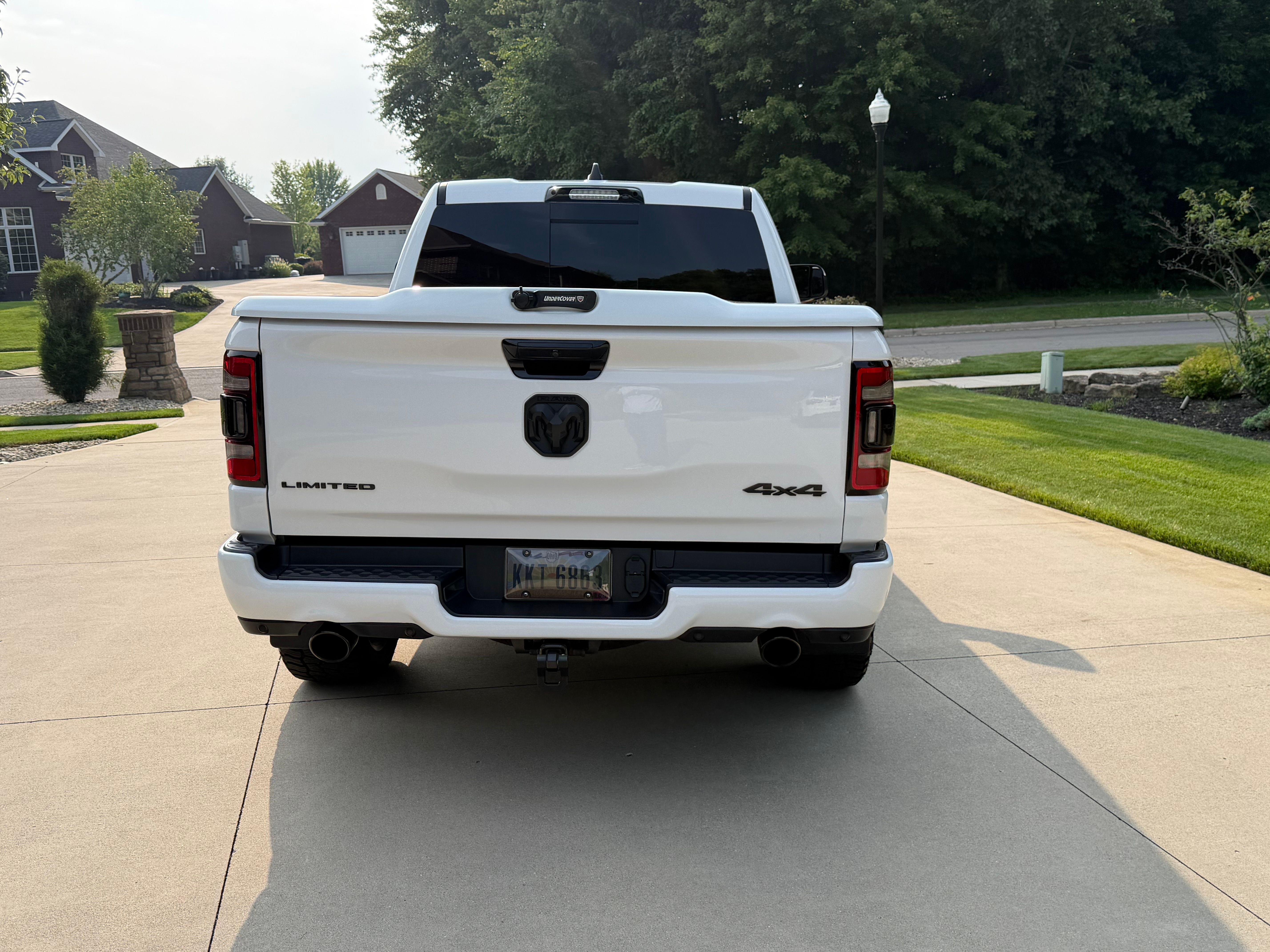Used 2024 RAM 1500 Limited AWD/4WD image 9