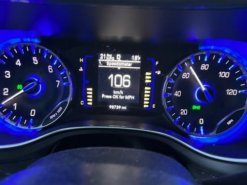 Used 2015 RAM 1500 Express AWD/4WD image 4