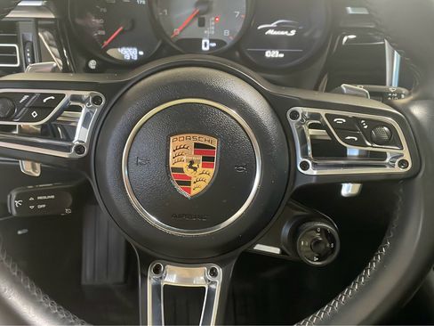 Used 2019 Porsche Macan S w/ Premium Package Plus AWD/4WD image 15