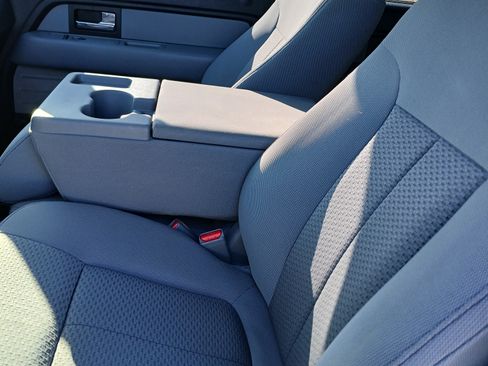 Used 2012 Ford F150 XLT w/ XLT Chrome Pkg image 9