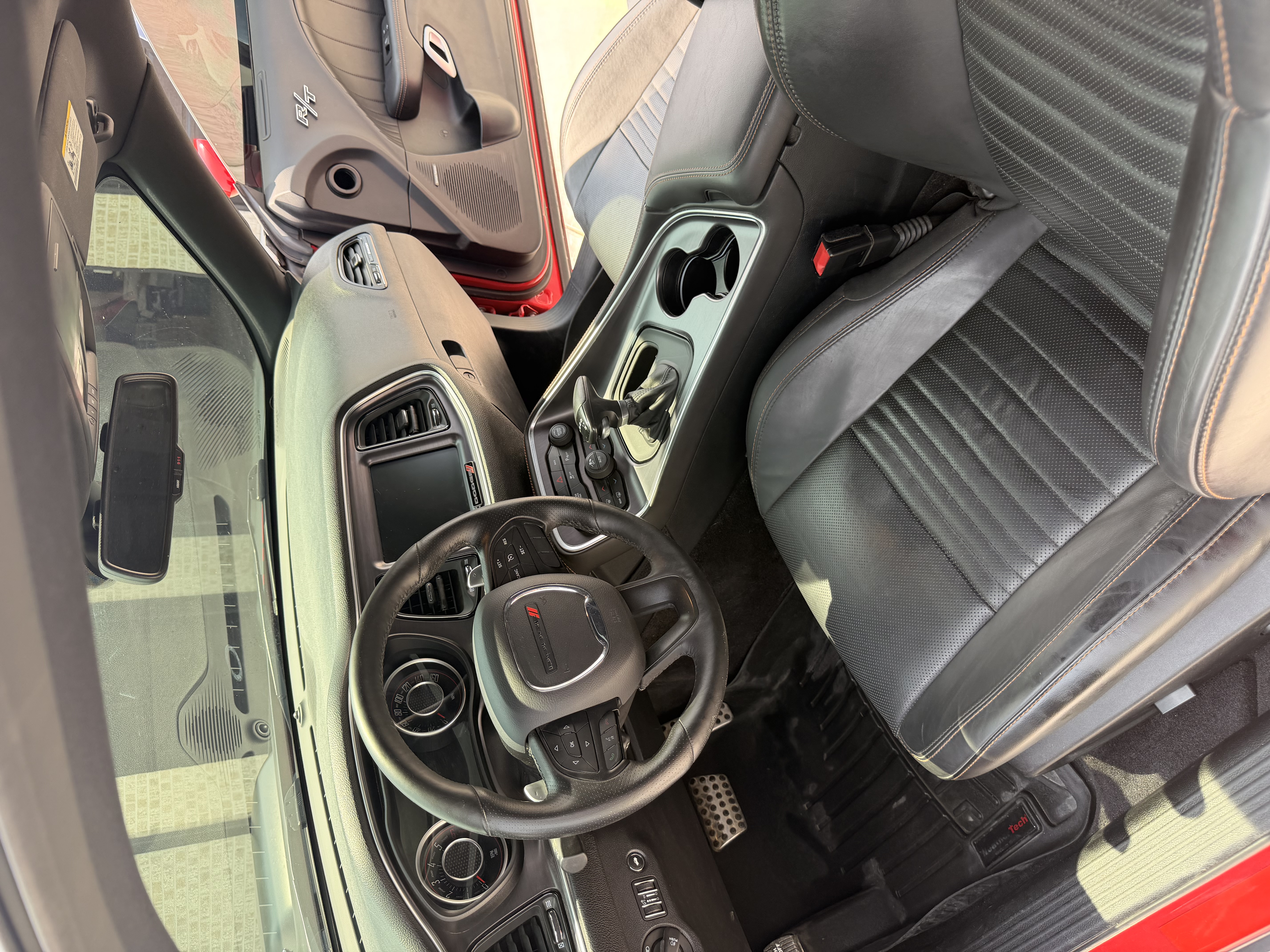 Used 2016 Dodge Challenger R/T Plus RWD image 9