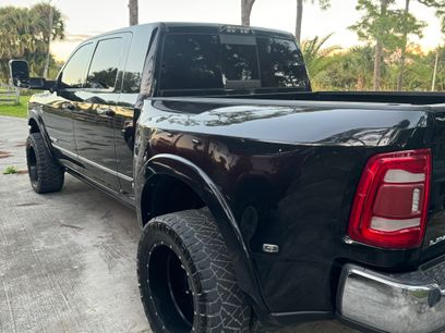 Used 2019 RAM 3500 Limited w/ Max Tow Package