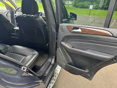 Used 2014 Mercedes-Benz ML 350 4MATIC image 31