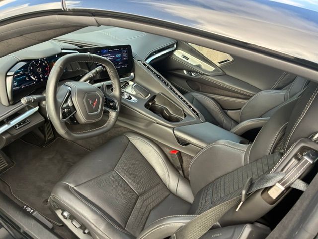 Used 2023 Chevrolet Corvette Stingray Premium Cpe w/ Z51 Performance Package RWD image 6