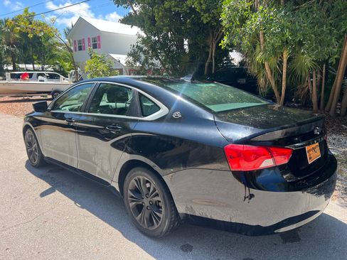 Used 2014 Chevrolet Impala LT FWD image 1