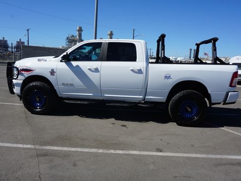 Used 2022 RAM 2500 Big Horn w/ Level A Equipment Group image 17