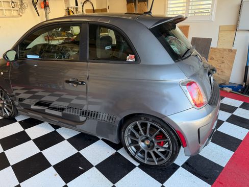 Used 2012 FIAT 500 Abarth w/ Safety & Convenience Pkg FWD image 4