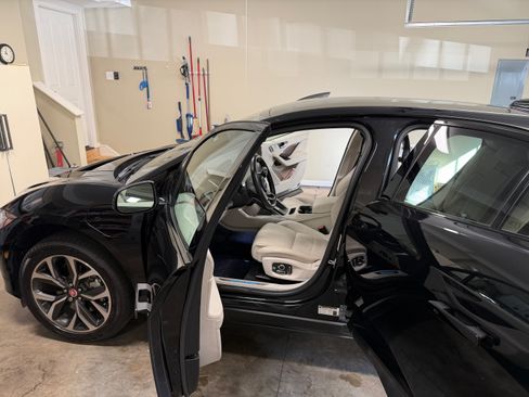 Used 2022 Jaguar I-PACE HSE image 6
