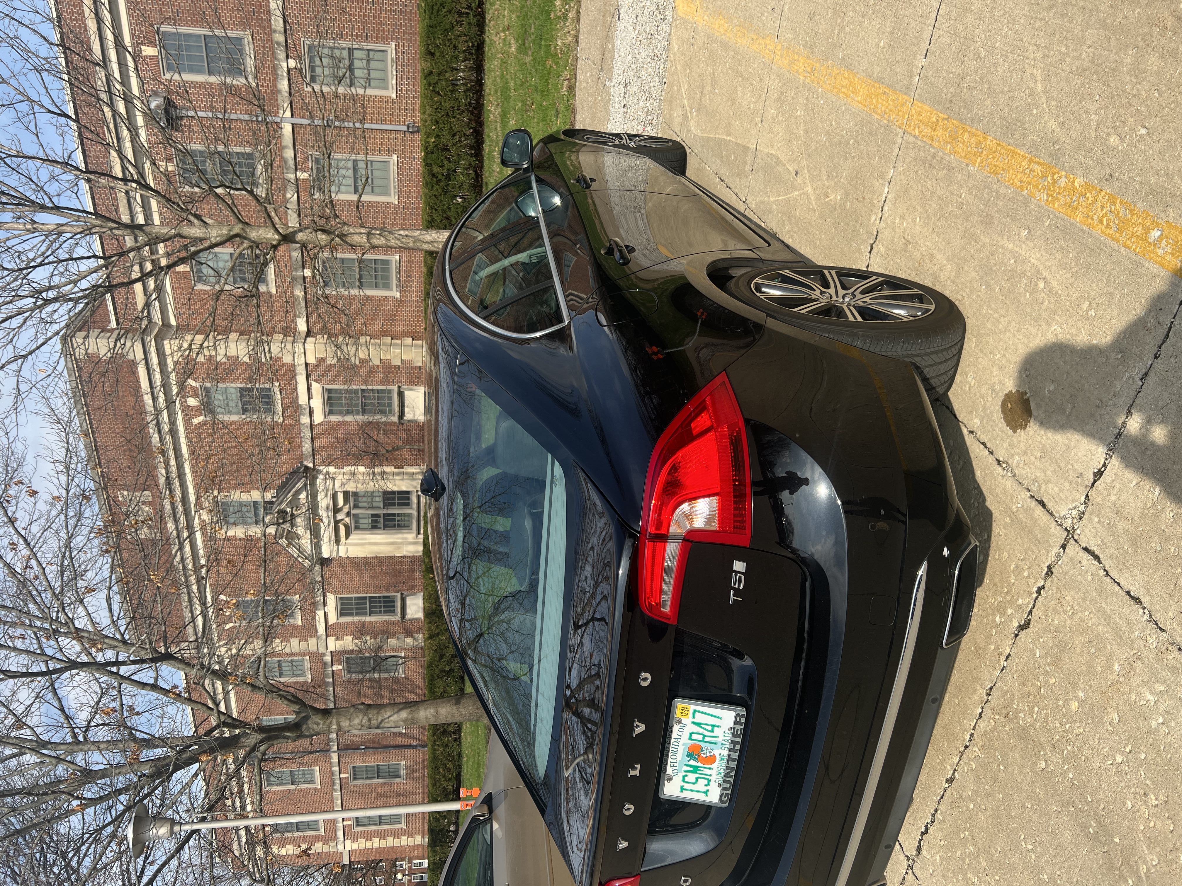 Used 2017 Volvo S60 T5 Inscription FWD image 6