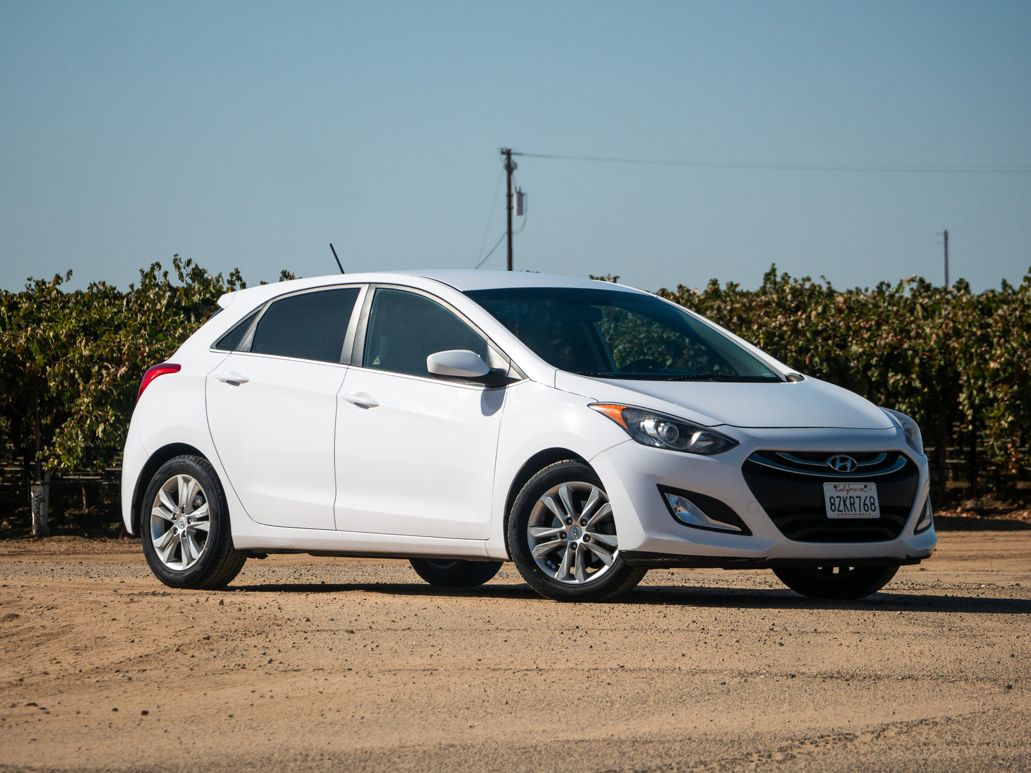 Used 2015 Hyundai Elantra GT FWD image 1