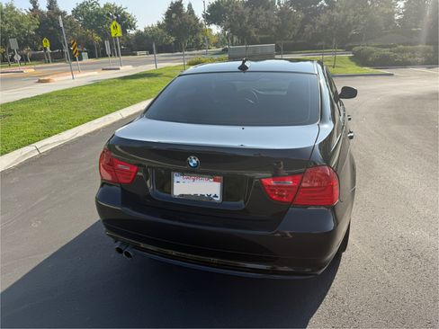 Used 2011 BMW 328i Sedan image 4
