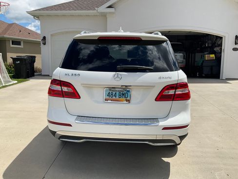 Used 2014 Mercedes-Benz ML 350 4MATIC image 9