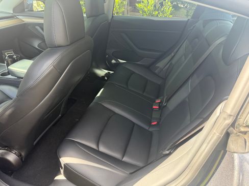 Used 2022 Tesla Model 3 Performance AWD/4WD image 21