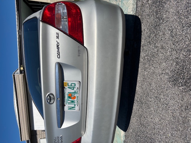 Used 2003 Toyota Camry XLE FWD image 6