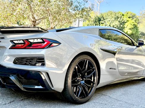 Used 2024 Chevrolet Corvette Z06 w/ Stealth Interior Trim Package image 2