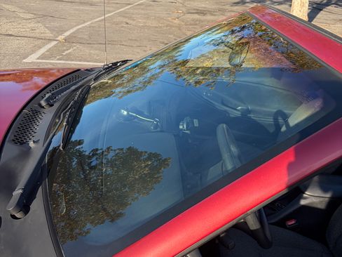 Used 1996 Ford Mustang Convertible RWD image 9