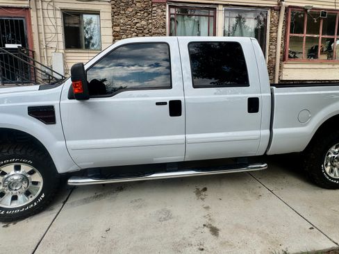 Used 2009 Ford F250 Lariat AWD/4WD image 1