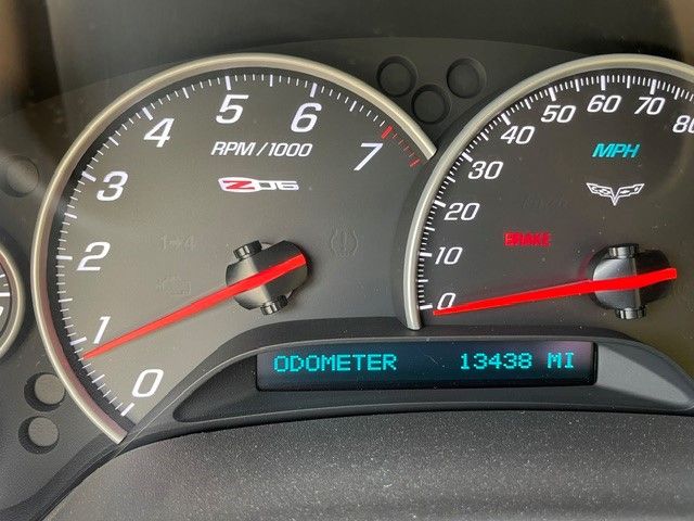 Used 2007 Chevrolet Corvette Z06 w/ Preferred Equipment Group RWD image 11
