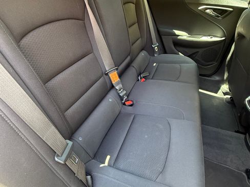 Used 2023 Chevrolet Malibu LT FWD image 12