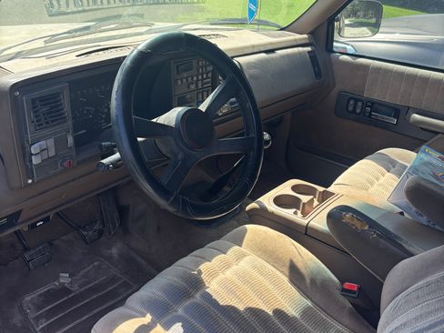 Used 1992 GMC Sierra 1500 2WD Extended Cab image 6