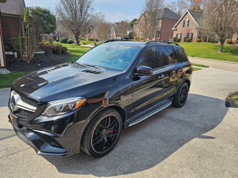 Used 2017 Mercedes-Benz GLE 63 AMG S image 2