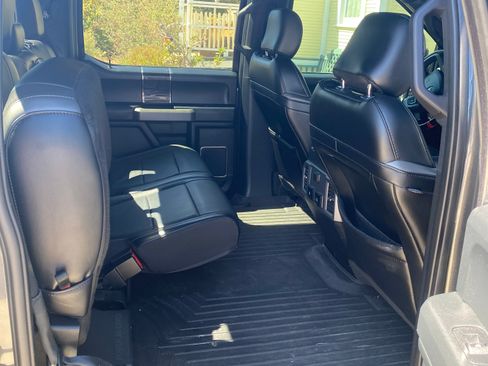 Used 2019 Ford F150 Raptor w/ Equipment Group 802A Luxury AWD/4WD image 11