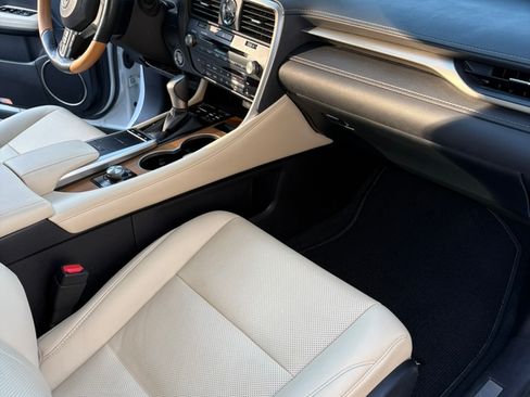 Used 2021 Lexus RX 350 FWD w/ Premium Package image 10