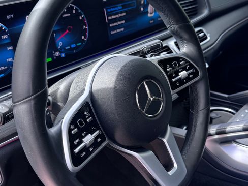 Used 2020 Mercedes-Benz GLS 450 4MATIC image 12