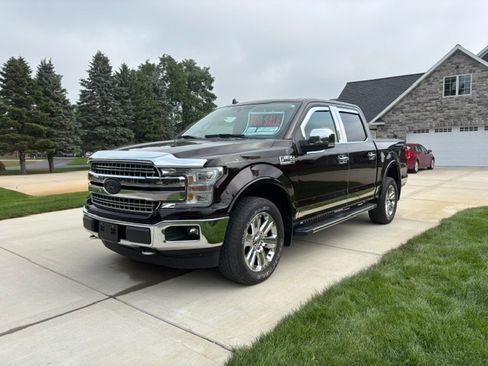 Used 2019 Ford F150 Lariat w/ Equipment Group 502A Luxury AWD/4WD image 5