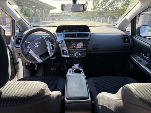 Used 2015 Toyota Prius V Three image 13