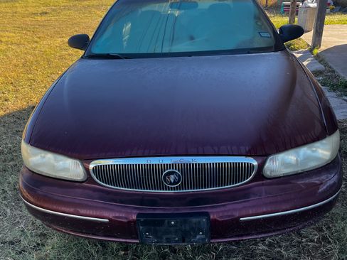 Used 1998 Buick Century Custom image 9