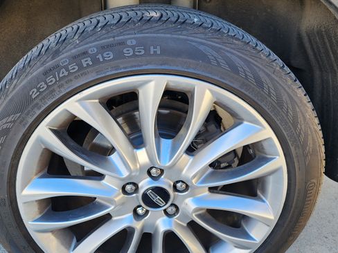 Used 2015 Lincoln MKC FWD w/ Equipment Group 102A Reserve image 8