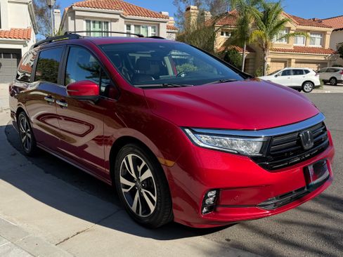 Used 2022 Honda Odyssey Touring image 10