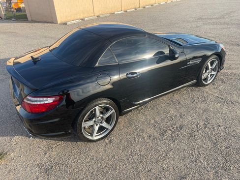 Used 2012 Mercedes-Benz SLK 55 AMG image 21