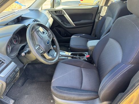 Used 2015 Subaru Forester 2.5i Premium AWD/4WD image 13