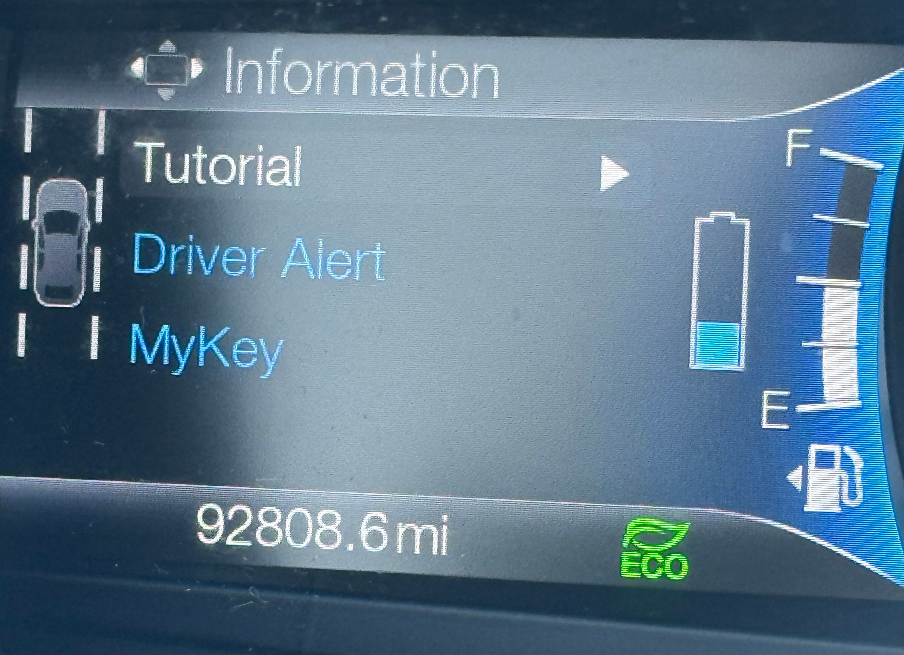 Used 2019 Ford Fusion SE FWD image 16