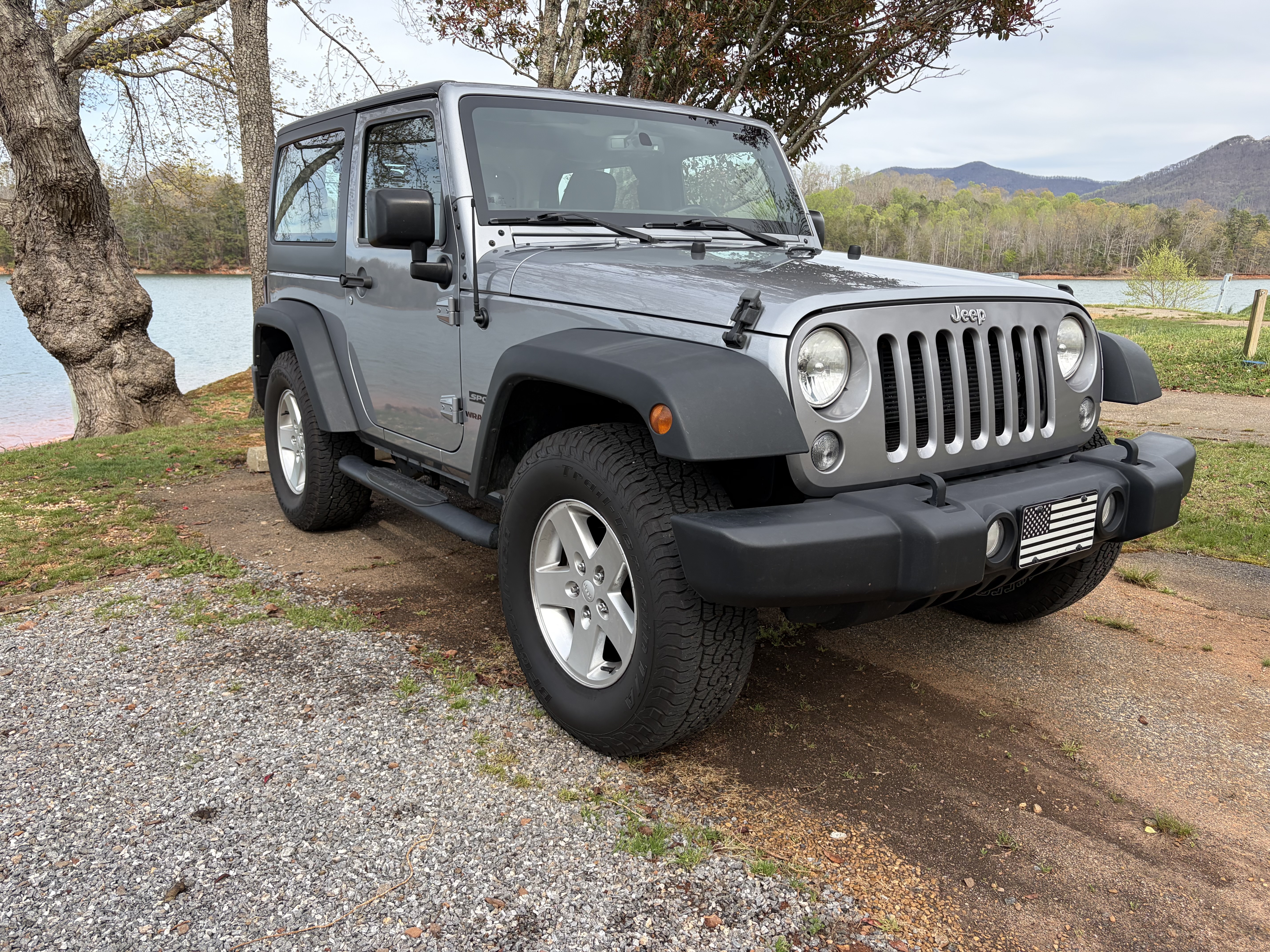 Used 2014 Jeep Wrangler Sport w/ Quick Order Package 24S AWD/4WD image 2