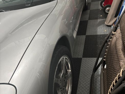 Used 2004 Chevrolet Corvette Convertible image 6