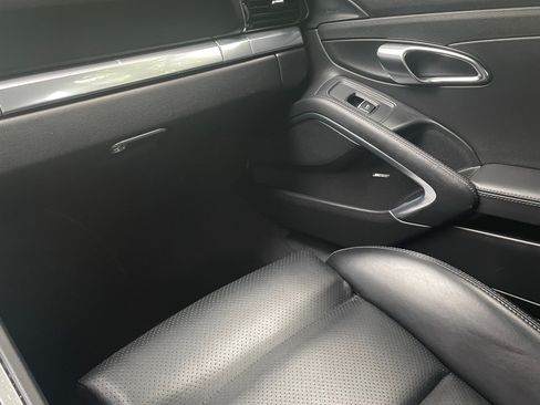 Used 2013 Porsche 911 Carrera S RWD image 12