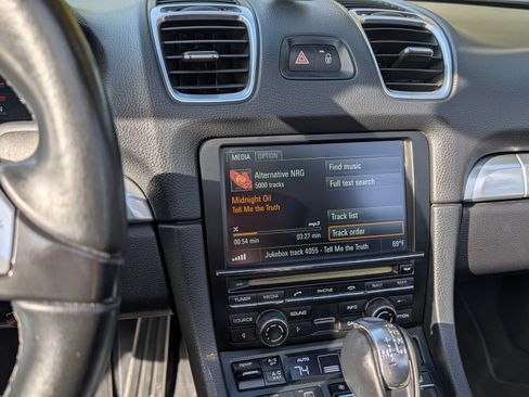 Used 2014 Porsche Boxster image 22