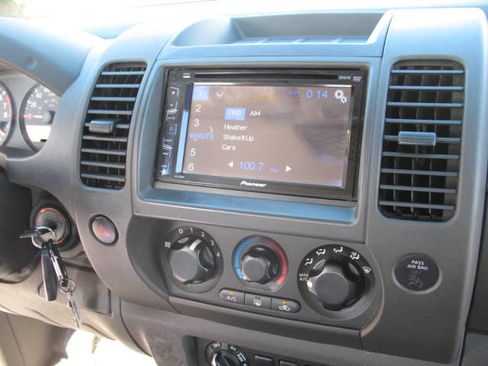 Used 2008 Nissan Xterra X image 15