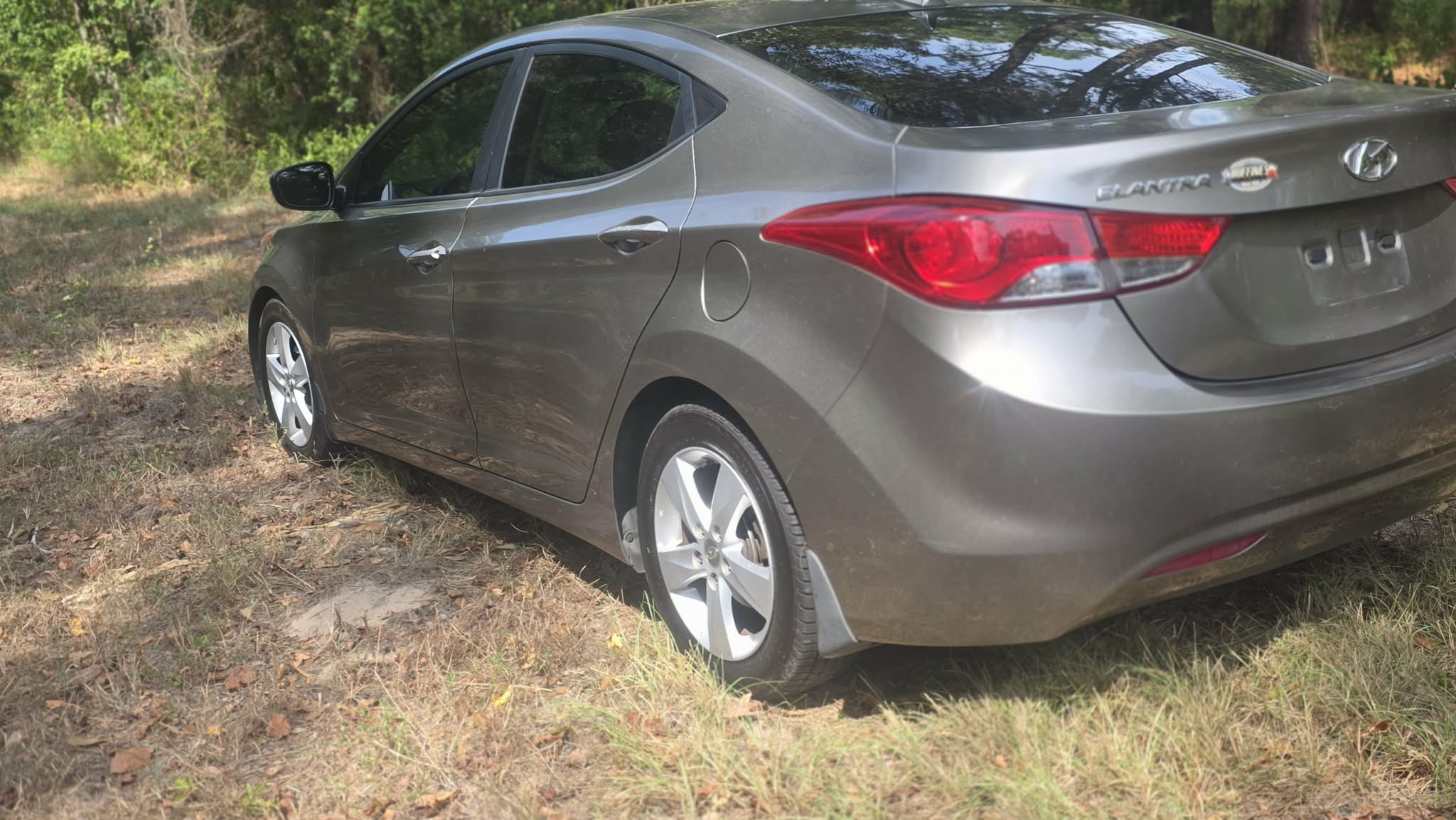Used 2013 Hyundai Elantra GLS FWD image 1
