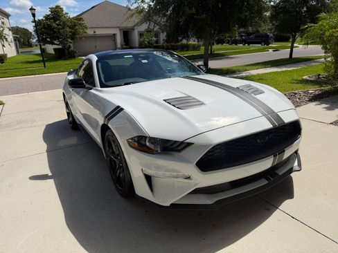 Used 2022 Ford Mustang Coupe w/ Equipment Group 101A RWD image 11