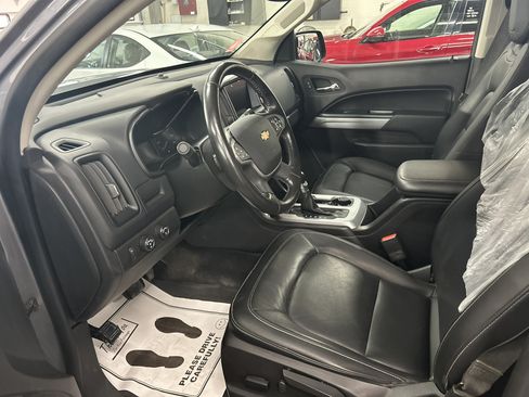 Used 2022 Chevrolet Colorado LT w/ Luxury Package image 6