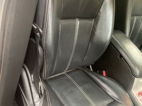 Used 2010 Ford Edge Limited image 12