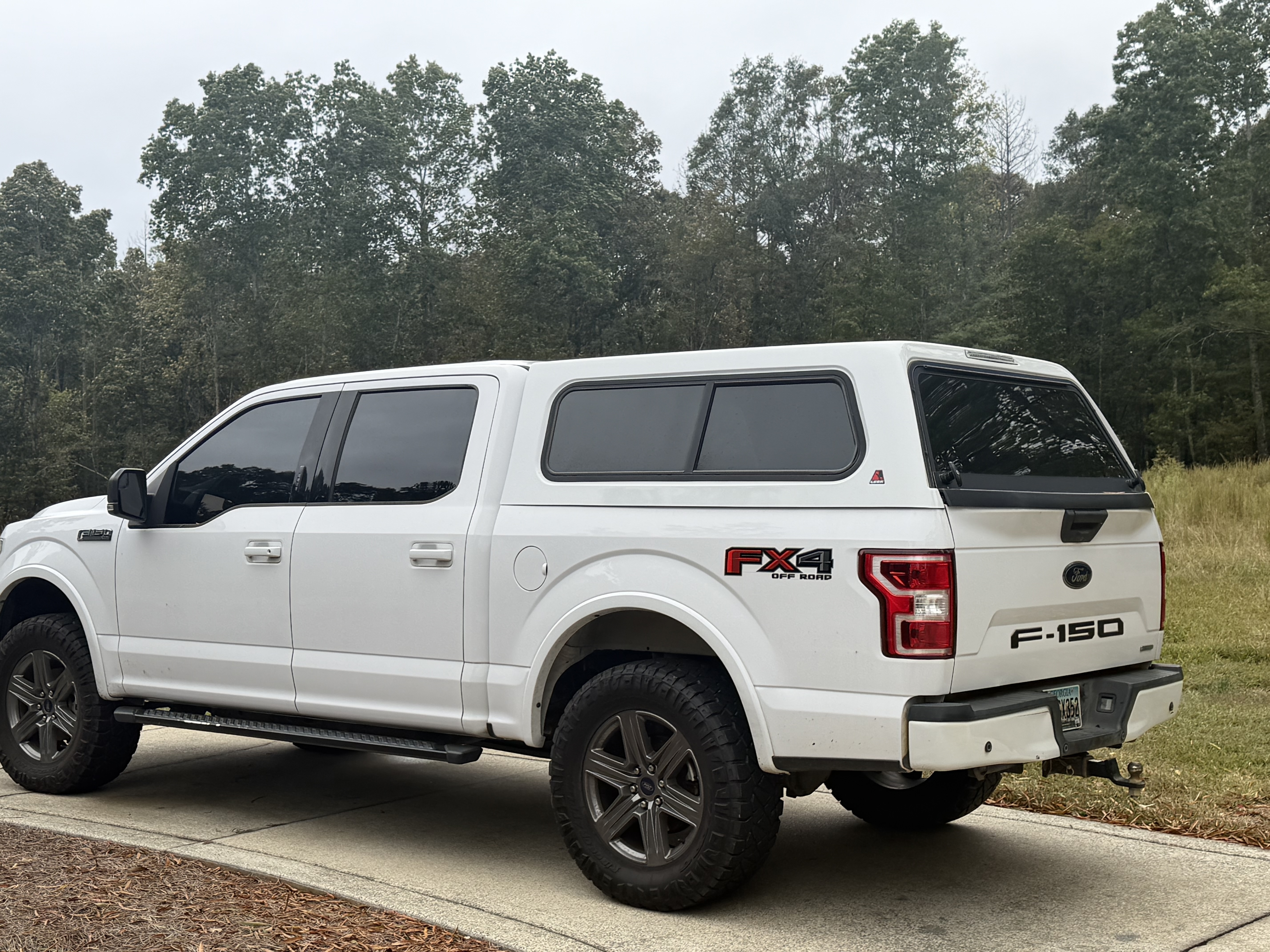 Used 2020 Ford F150 XLT w/ Equipment Group 302A Luxury AWD/4WD image 4